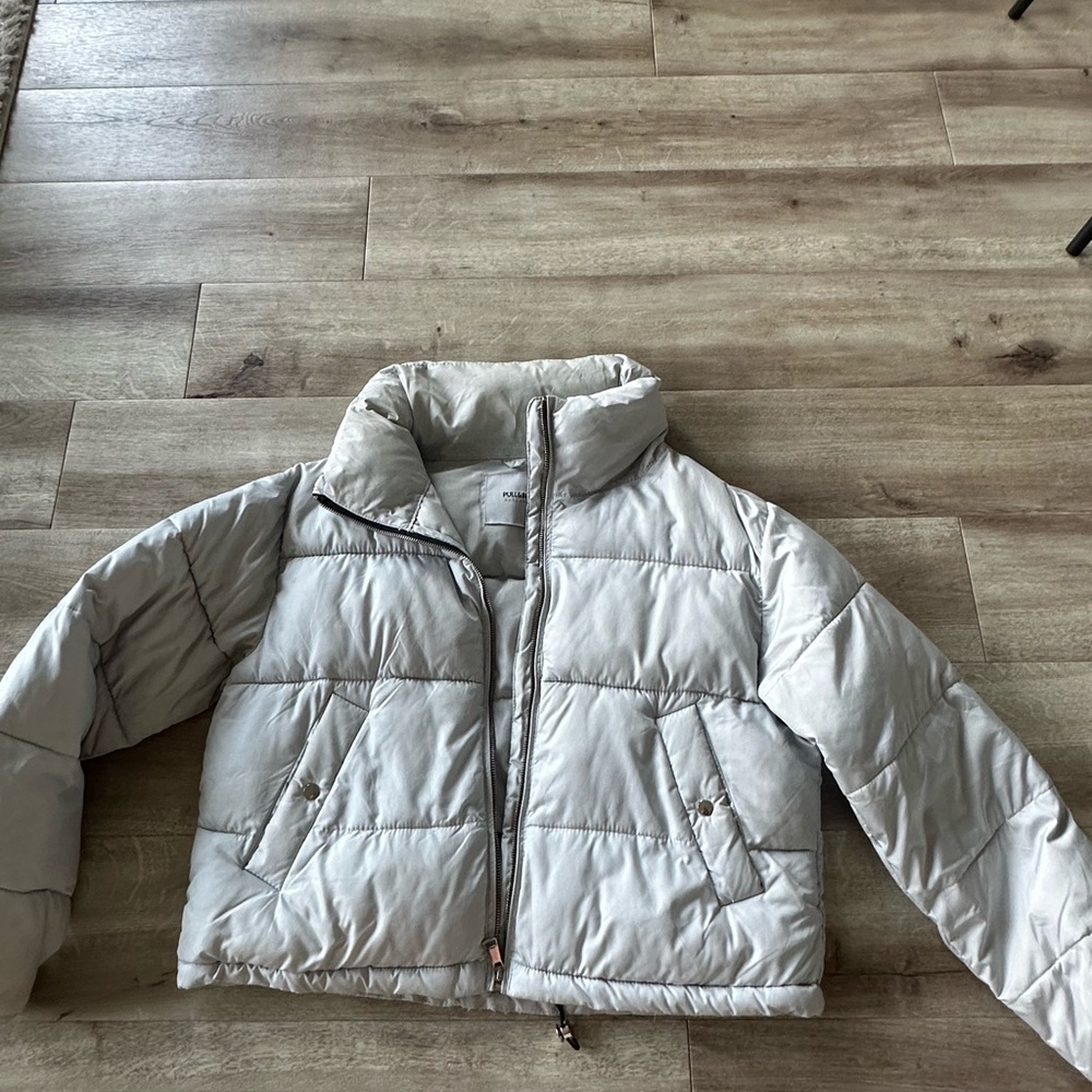 Pull&Bear Women's Puffer Jacket - Light Gray